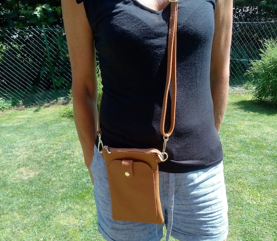 Housse, crossbody etui en cuir pour telephone portable a