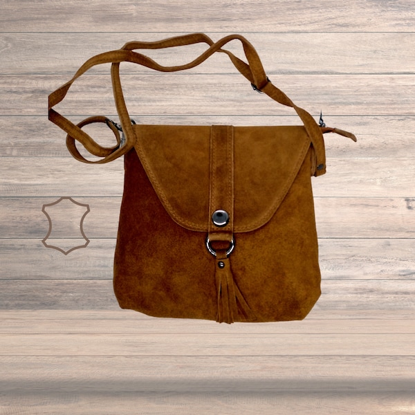 sac en daim veritable , boheme,sac bandoulière cuir