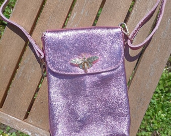 Smartphone pouch in iridescent leather, “Butterfly” pattern