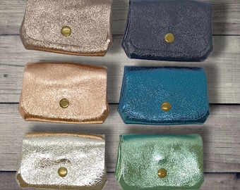 Coin purse, bank card holder, women's in genuine leather, shiny, iridescent, 3 compartments, double magnetic closure, RFID