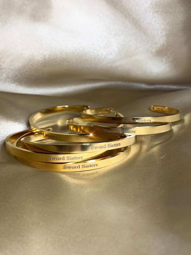 18k gepersonaliseerde manchetarmband, citeer gegraveerde armband, bruidsmeisjes cadeau, manchetarmband, gouden manchetarmband, zilveren armband, gouden armband afbeelding 7