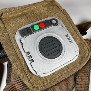 Grand badge de communication magnétique inspiré de Star Wars Comlink Greeblie