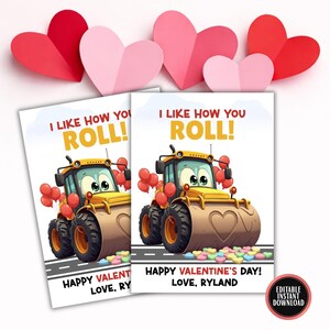 Op de afbeelding: Twee Valentijnskaarten met een cartoon wals ontwerp. De kaarten luiden "I LIKE HOW YOU ROLL!" en "HAPPY VALENTINE'S DAY! LOVE, RYLAND". Rode en roze papieren harten zijn op de achtergrond.
