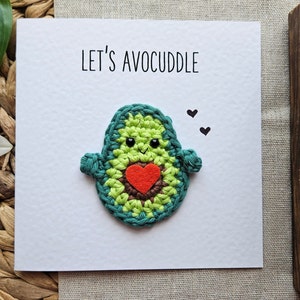Let's Avocuddle - Glückwunschkarte, Gratulation, Liebe, Freundschaft, Avocado, Beziehung, Umarmung, Grußkarte, Vintage