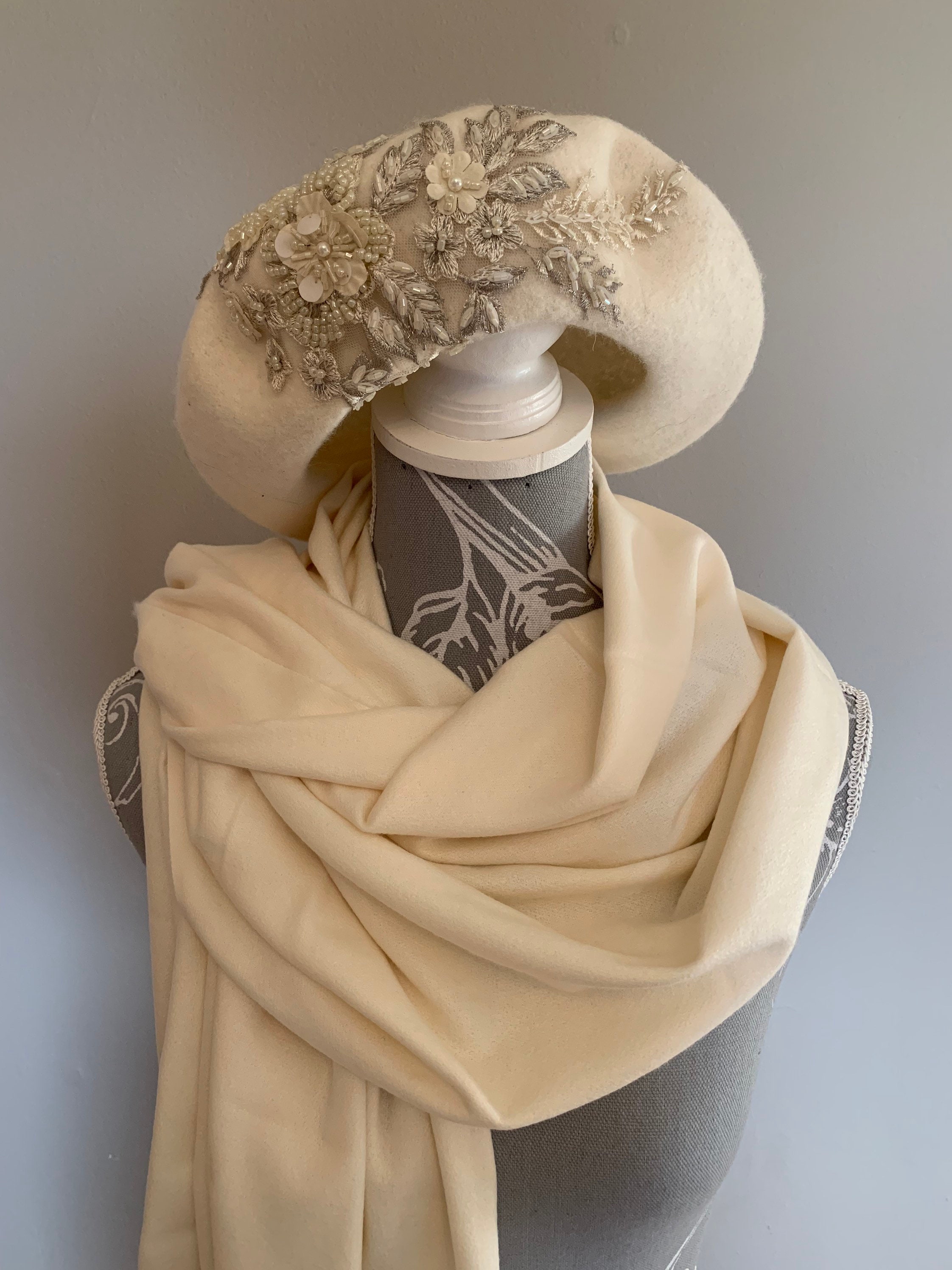 Beret and scarf gift set Etsy