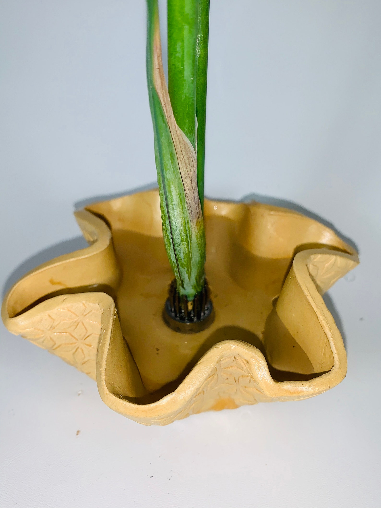 Ikebana Vase....small vase with pin frog...desk size vase Etsy