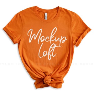 Bella Canvas 3001 Mockup Verbrand Oranje | Bella Canvas Verbrand Oranje T-shirt Mockup | Herfst T-shirt Mockup | Thanksgiving-model | Artikelnummer T0498