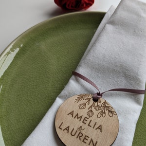 Etiquetas de madera personalizadas, nombre personalizado - etiquetas de madera con logotipo, etiqueta grabada personalizada artesanal de madera, etiquetas de regalo grabadas en madera, hechas a pedido