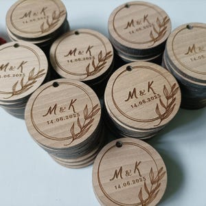 Etiquetas de madera personalizadas, nombre personalizado - etiquetas de madera con logotipo, etiqueta grabada personalizada artesanal de madera, etiquetas de regalo grabadas en madera, hechas a pedido