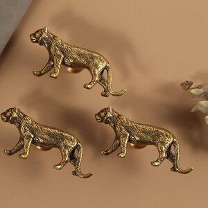 Jungle animals Cabinet knobs handles Antique brass safari animals drawer handle knobs pulls custom engraved dresser cupboard knobs pulls tiger-A