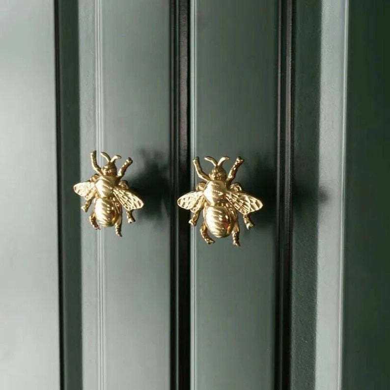 Bouton d'armoire escargot en laiton, bouton de tiroir animal, bouton en laiton, poignée de bouton de tiroir bourdon, poignée de porte, boutons de tiroir poignées quincaillerie d'armoire 2pcs: brass bee