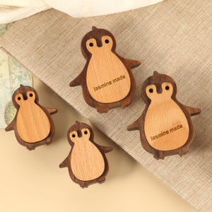 Lovely baby Penguins cabinet knobs handles, nursery room for wood drawer knobs, Custom engraved Kids animals dresser cupboard handle knob