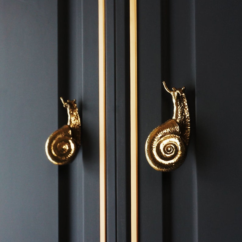 Brass Snail cabinet knob, animal drawer knob, brass knob, Bumble Bee drawer knob pull, doorknob, Knobs Drawer Pulls Handle Cabinet Hardware image 1