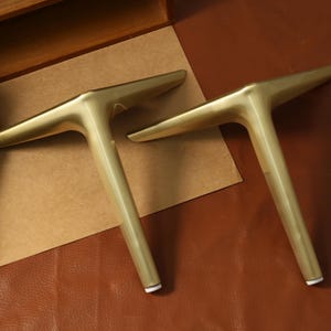 4X Sideboard Legs, Golden Sofa Foot, Cabinet Legs, Bed Leg, support foot, credenza foot, raised foot pad, coffee table legs