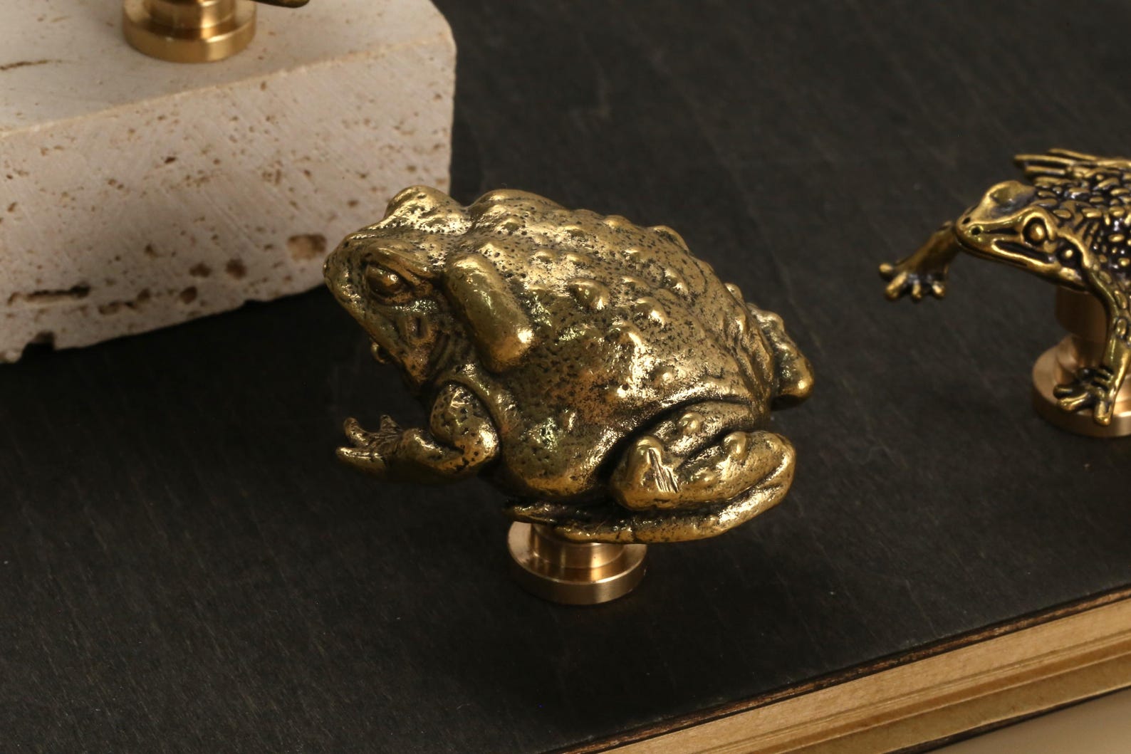 Antique Brass frog Cabinet Handles Knobs, Vintage brass toad Dresser Drawer knob Animals Wardrobe Closet Pulls Handle knobs,Cabinet Hardware - big toad, 1pc