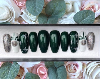 Press on Nails Christmas Green Baubles and Stars | Glue on Nails | False Nails | Fake Nails | Stick on Nails | Emerald Green Nails | Glitter