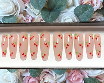 Uñas postizas Cherry Bomb / Uñas postizas personalizadas / Uñas postizas adhesivas / Uñas postizas hechas a mano / Uñas pintadas a mano