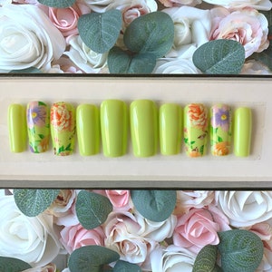 Press on Nails Assemblage Spring Floral Green | Custom Made | Glue On Fake Nails | False Nails | Handmade | Hand Painted Nails