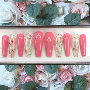 Press on Nails Spring Pink Blossoms | Feito sob medida | Unhas postiças coladas | Unhas postiças | Feito à mão | Unhas pintadas à mão