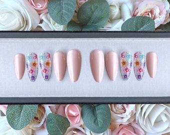 Press on Nails Pastel Light Pink 02 Multicoloured Daisy’s | Stick on Nails | Glue on Nails | False Nails | Fake Nails | Spring Press ons