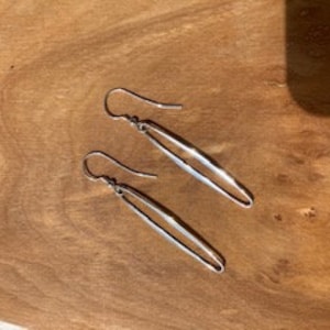 Urban Long Skinny Sterling Silver Dangle Earrings on Sterling Wires.  Chic and Elegant at the Same Time. Sundance and Silpada Style.