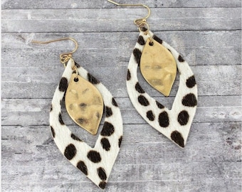 Vanessa Earrings, Ivory Cheetah Print with Gold Center