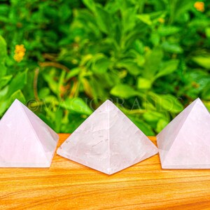 AAA+ Rose Quartz Pyramid Crystal, Pink Healing Stone, Rose Quartz Crystal Pointer, Chakra Pyramid, Spiritual Healing, Pyramid Crystal Decor