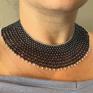 Ntombi Zulu Beaded Necklace-Navy and Silver