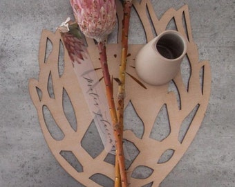 Protea Wooden Placemats: South African Floral Table Decor