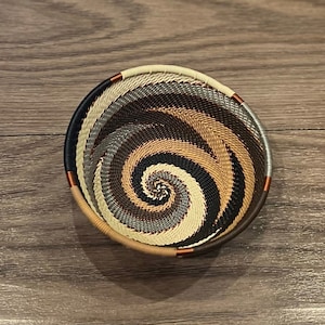 Small Telephone Wire Bowl- Option 92