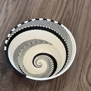 Medium Telephone Wire Bowls- Option 14