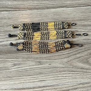 Zama Unisex Zulu Beaded Bracelets- Black and Gold