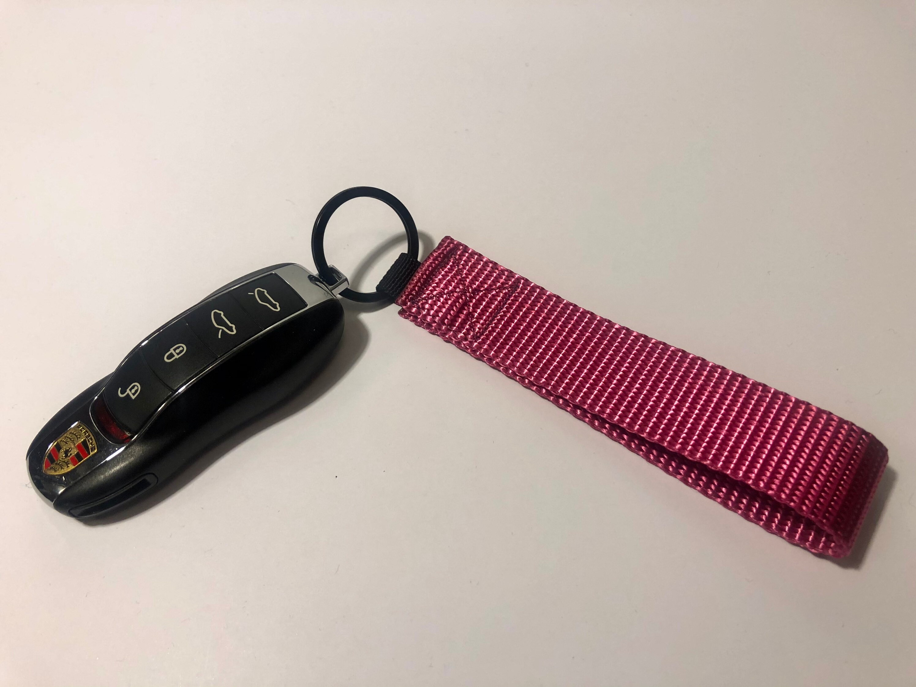 Porsche 911 GT3 RS Door Pull Style Pink Key Strap Keychain - Etsy Norway