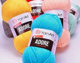 Hilo acrílico Yarnart Adore Baby, suave y antibolitas