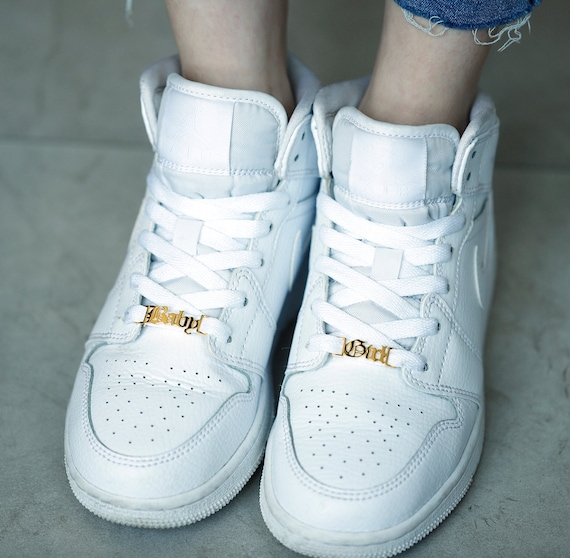 custom name on shoes