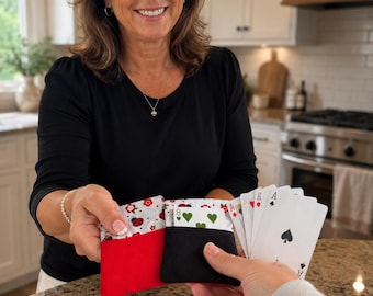 One Card Holder for Samba, Hand & Foot Games, Ladybug white  solidPockets