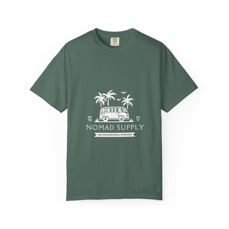 Nomad Supply Surf Van-T-shirt | Vintage Camper T-shirt met palmboom afbeelding 6