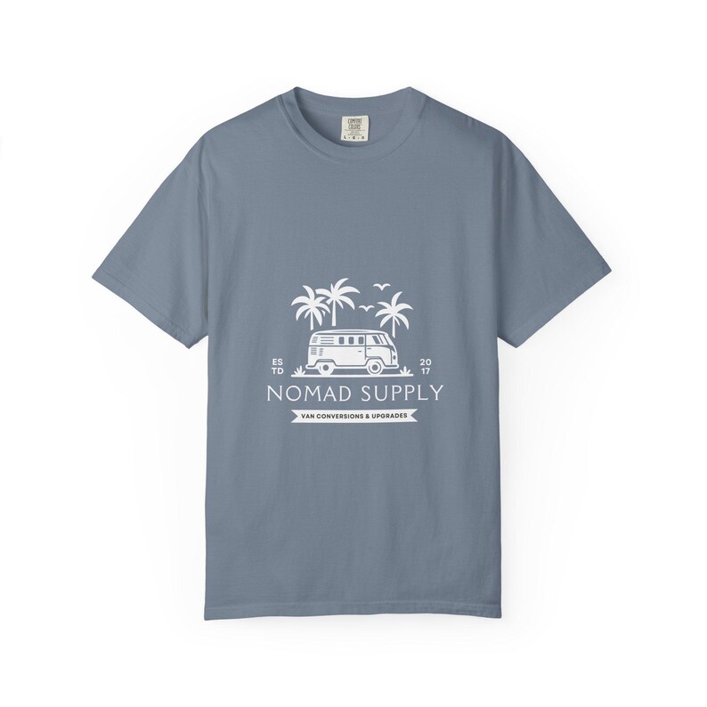 Nomad Supply Surf Van-T-shirt | Vintage Camper T-shirt met palmboom afbeelding 8