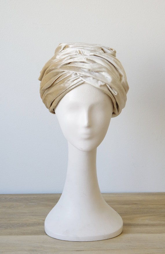1960s Miss Dior by Christian Dior Cream Velvet Tur