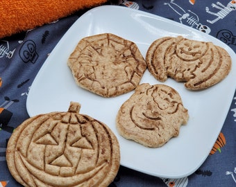 Set of 4 Halloween Cookie Soaps! Pumpkin, Bat, Spider & Ghost shaped! Realistic soap that looks like a cookie! SLS free! Phthalate free!