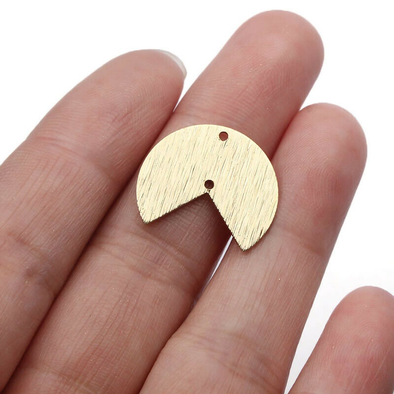 4pcs brushed-brass 3/4 circle charm