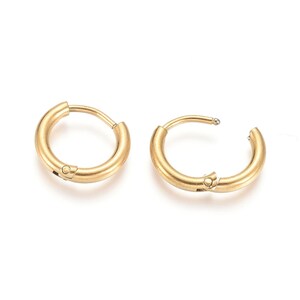 ゴールドフープイヤリング | ハギーフープイヤリング | 18K ゴールドメッキフープ | 4 個 | 各種サイズ