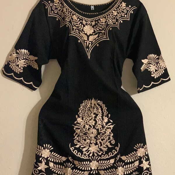 ¡¡Exclusivo!! Vestido mexicano de las mujeres- media manga bordado vestido- negro/ beige / oro