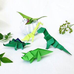 Set of 5 Origami Dinosaurs, Paper Handmade Art, Dinosaur Lovers, Gift Idea, Home Office Decoration, Dinosaur Party, Gift under