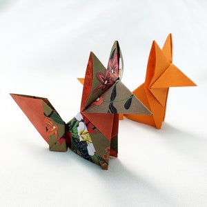 Origami Fox, Paper Foxes, Origami Animals, Woodland Animal Party Theme, Kids Room Decoration