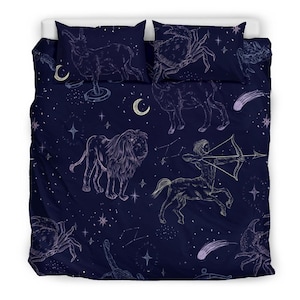 Zodiac Signs Astrology Bedding Set – Night Sky Duvet Cover, Celestial Horoscope Bed Set, Dark Purple Constellation Decor, Queen/King
