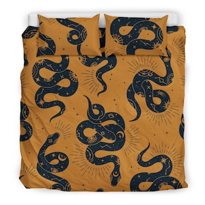 Celestial Snake Bedding Set – Black and Gold Duvet Cover, Mystical Boho Bed Set, Occult Tattoo Pattern, Modern Witchy Decor, Queen King