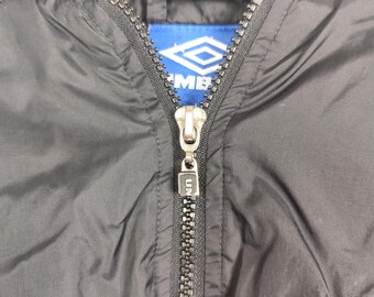 Vintage 1990s Manchester United Umbro Light Jacket Youth L / Adult