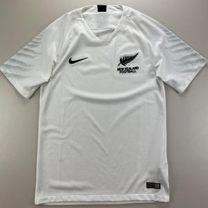 New Zealand 2018 National Team Home Jersey Men&#39;s Small Size
