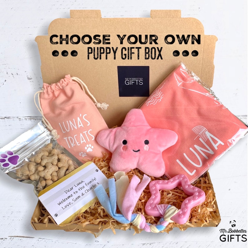 Personalised Puppy Gift Box, Bandana, Treat bag, Treats, Welcome Home Gift Set, New Dog Mum Gifts, Cute Dog Accessories, FREE Delivery UK 